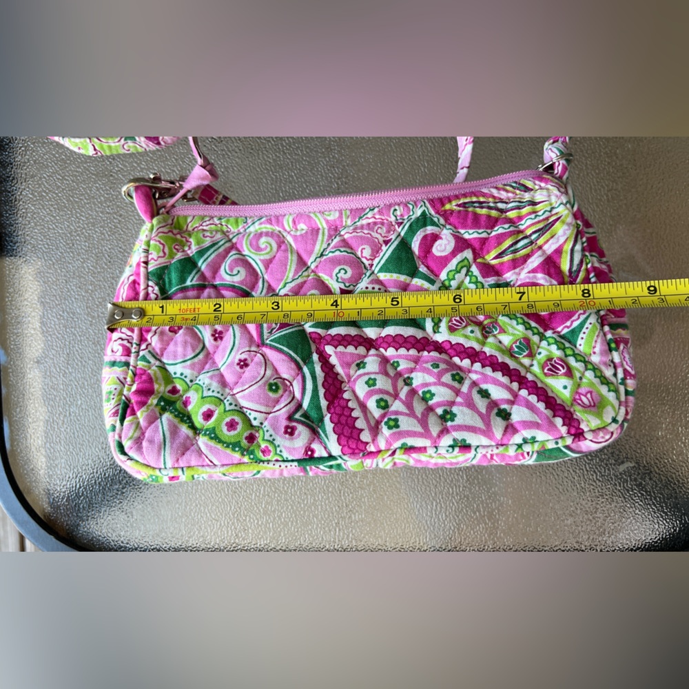 Vera Bradley Pink Small Crossbody Purse With Coin Pouch. - Picture 9 of 10